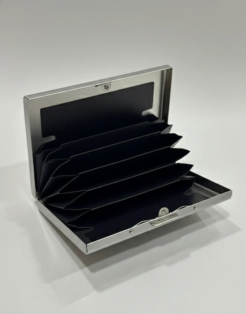 Minimal Metal Wallet (Silver)